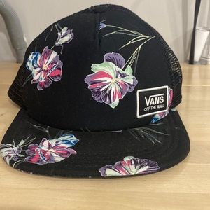 Floral vans trucker hat